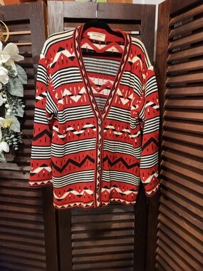 Vintage-Inspired Red Patterned Cardigan Sweater